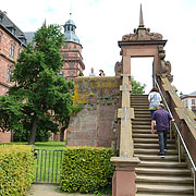 Aufgang zum Schloss Johannisburg