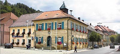 bürgernahes Rathaus von Goldkronach