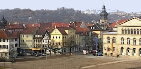 Coburg - rechts das Theater