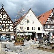 Ebermanns schön umbauter Marktplatz