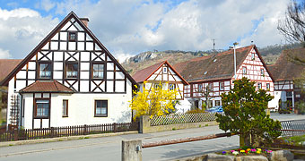 Schlaifhausen, Hauptstraße