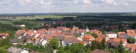 Blick auf Cadolzburg auf der der Frankenhöhe