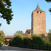 Bergfied der Burch Rothenfels auf Berrothenfels