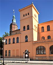 Rathaus Luckau vor Hausmannsturm