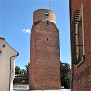 Laubwartturm
