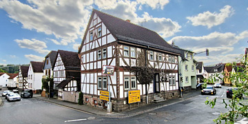 Allendorf (Lumbda), Straßenbild mit Fachwerk