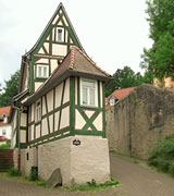 angeblich kleinstes Haus in Bad Orb