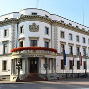 Wiesbadens Neues Rathaus © Bernd Kröger