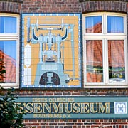Das erste deutsche Fliesenmuseum entstand 1998 in Baizenburg.