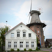 Aurich Kreisstadt In Niedersachsen Tourbee Tourist Und