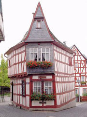 Kirchberg (Hunsrück), markantes Fachwerkhaus 