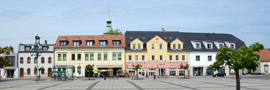 Altstadt von Greiz mit Blick zum Oberen Schloss