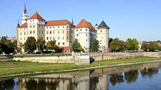 Torgau Schloss Hartenfels an der Elbe © steschum