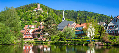 Bad Liebenzell, Stadtsee mit Burg Liebenzell, #81544270© Jürgen Wackenhut