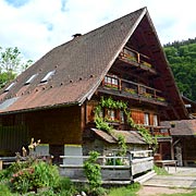historische Ölmühle in Simonswald