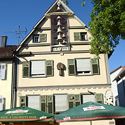 plochingen - manchmal viel los in und vor dem Grünen Haus