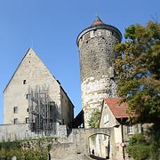 Besigheim: altes Steinhaus und Schochenturm 13. Jh.
