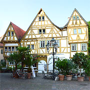 Besigheim, Dreigiebelhaus