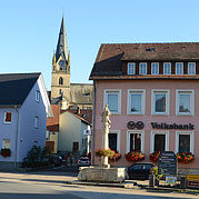 Weinmuseum mit deutlichem Aushängeschild
