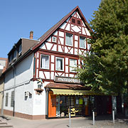 Wäre der Scharfrichte von Mosbach nicht so erfolgreich gewesen, stünde heute ein anderes Haus hier