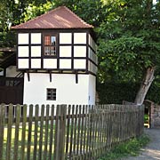 Napoleonhäuschen vor der Stadtmauer von Luckau