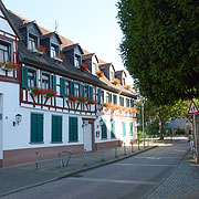 Hattersheim Fachwerkzug