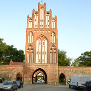 Neubrandenburgs imposantes Treptower Tor