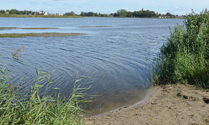 Franzburg, Blick über den See nach Richtenberg