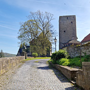 Zufahrt zur Burg