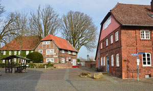 Marktplatz Schnackenburg, im Blick das Grenzlandmuseum