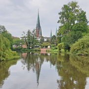 Blick über den Schlossteich zur Lambertikirche