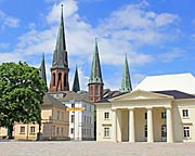 Oldenburg NS, Schlosswache auf dem Schlossplatz © Udo Kruse