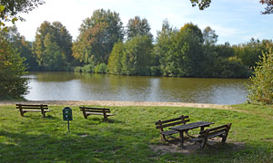 Visselhövede, erholsame Wege an den Visselseen, ach mit Badestelle