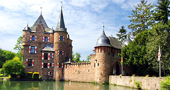 Wasserburg Satzvey in Mechernich, Nordrhein-Westfalen