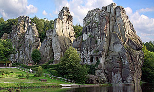 Horn-Bad Meinberg Holzhausen-Externsteine Externsteine im Teutoburger Wald © Liudmila Travina