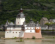 Kamp-Bornhofen Pfalzgrafenstein © Bernd_Leitner