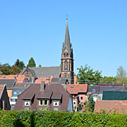 Blick von der katholischen zur evangeliche Kirche