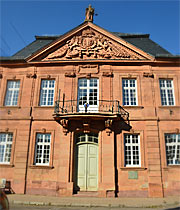 multifunktionles Gebäude in Blieskastel