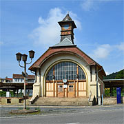 Bahnhof Bad Kösen Juli 2014 - da gibt es noch viel Arbeit. Die sollte sich aber lohnen.