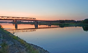 Sommerabend an der Elbe in Schönebeck