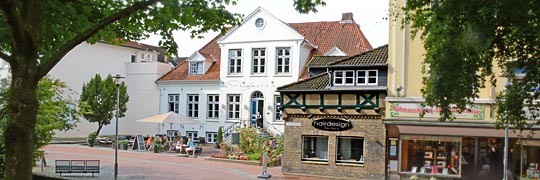 Itzehoe zwischen Kirche und Kataster