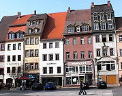 Häuserreihe am langen Markt von Altenburg