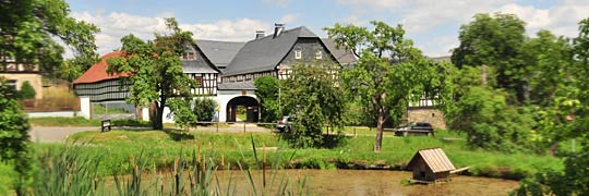 Museumsdorf Nitschareuth, nett und stolz - bedarf angeblich keiner Werbung.
