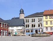 Markplatz von Eisfeld schön und windig