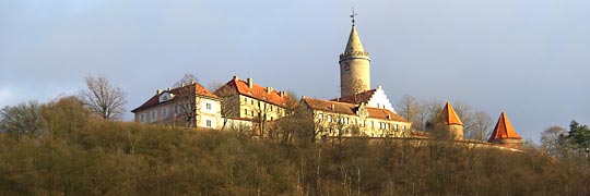 Kahla, Jugendherberge Leuchtenburg