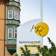 Sonneberg - Spielzeugstadt: Die Botschaft ist klar.